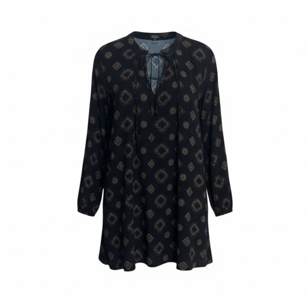 Lira Front Tie Tunic Top‎